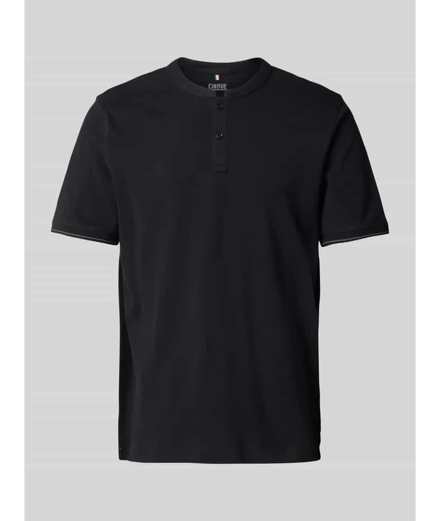 obrazek 1 Koszulka polo o kroju slim fit z okrągłym dekoltem model ‘LANO’