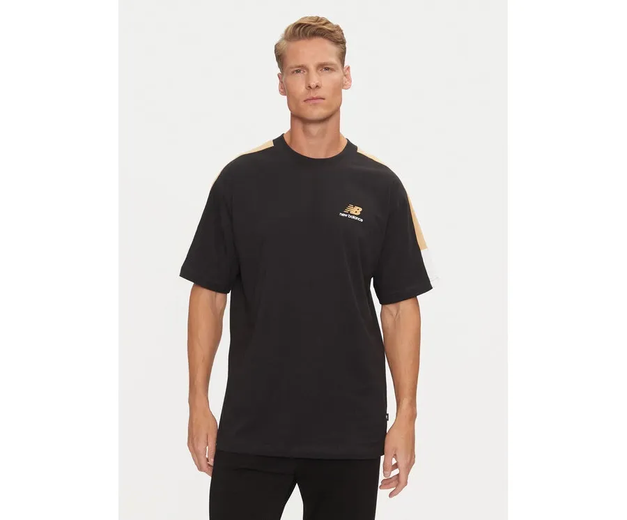 obrazek 1 New Balance T-Shirt Classics MT43526BK Czarny Relaxed Fit