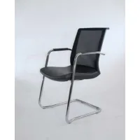 Picture The avant-garde Qatar office chair from the Italian brand