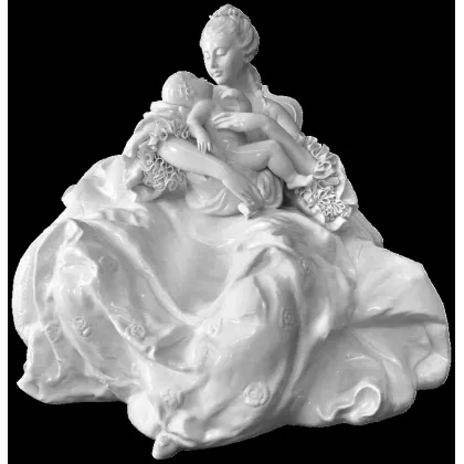 Zdjęcie Kobieta z niemowlęciem na ręku - porcelanowa figurka prosto z Italii