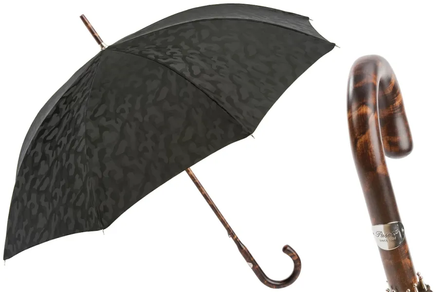 obrazek 1 Stylowy czarny parasol męski ze wzorem w kamuflaż z oryginalną rączką - Pasotti