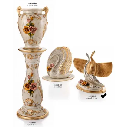 Picture A pair of swans stylized as flowers - Valle d'oro Patchi