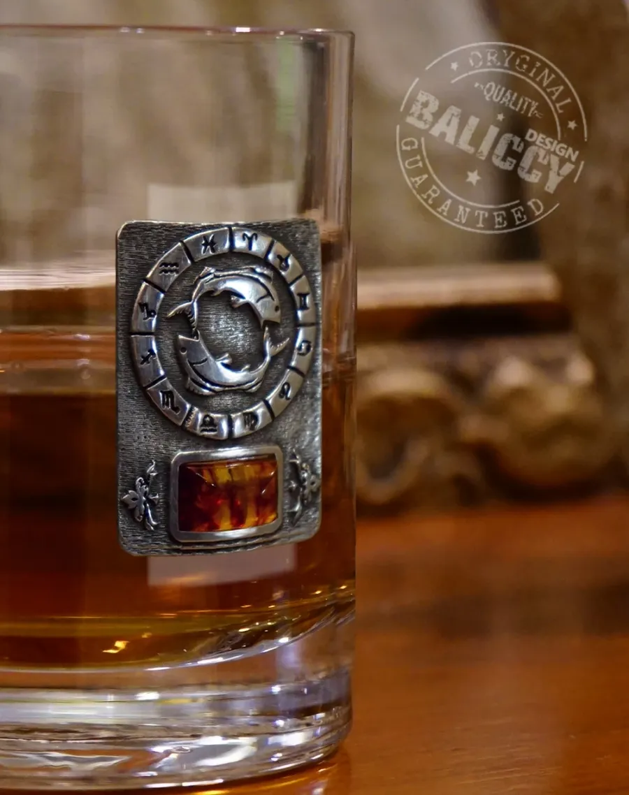 obrazek 3 Szklanka do whisky z bursztynem - znak zodiaku Ryby