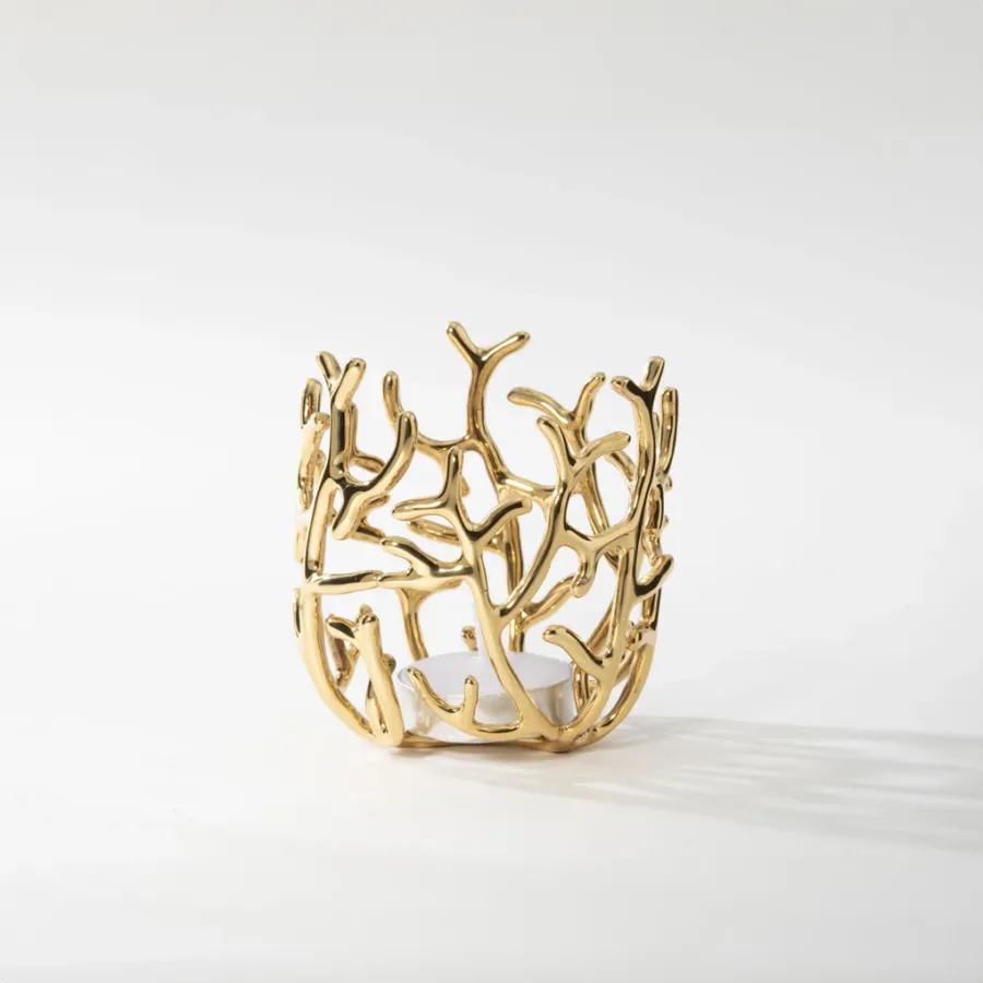 obrazek 1 Świecznik o złotym kolorze