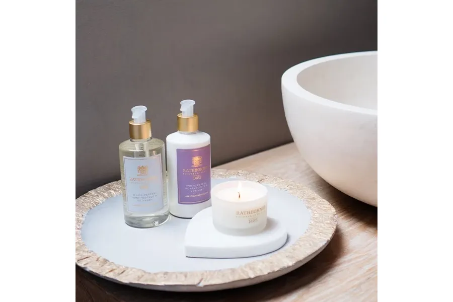 obrazek 2 Zestaw kosmetyków White Pepper Wash&Lotion - Rathbornes 1488