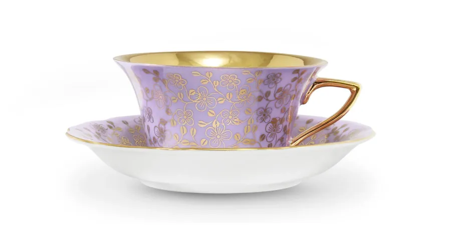 obrazek 1 Filiżanka do herbaty Windsor ze spodkiem z porcelany w kolorze fioletowym zdobiona złotymi kwiatami – Leander