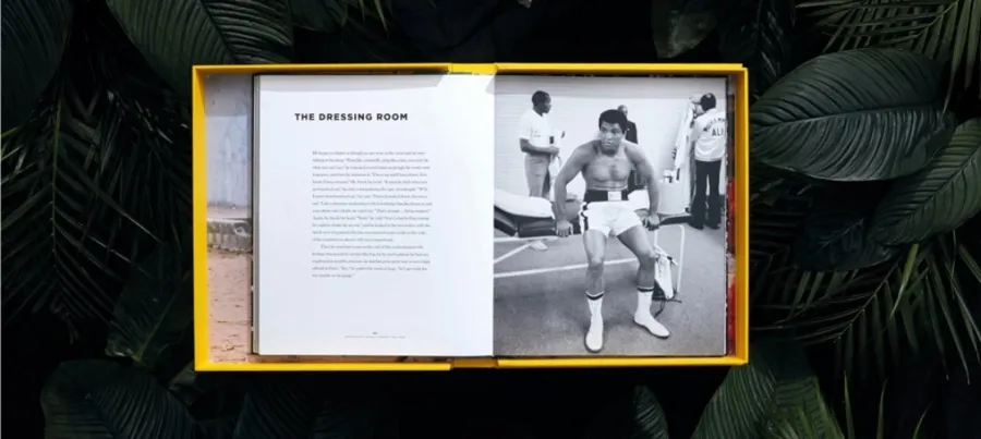 obrazek 13 Książka Norman Mailer. The Fight, Art Edition No. 126–250, Neil Leifer ‘Ali vs Foreman – Foreman Being Counted Out’ - Taschen