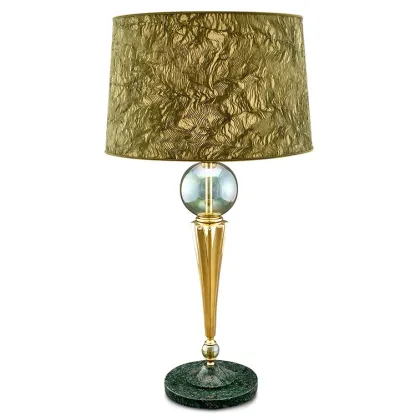 Zdjęcie Gustowna lampka na marmurowej podstawie