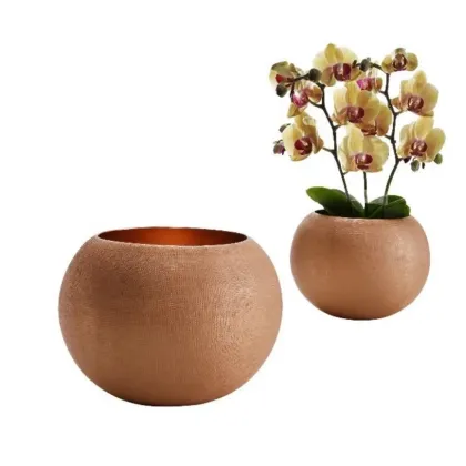 Zdjęcie Miedziana doniczka do kwiatów