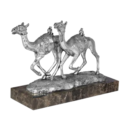 Zdjęcie Wyścigi wielbłądów - ekskluzywna srebrna statuetka