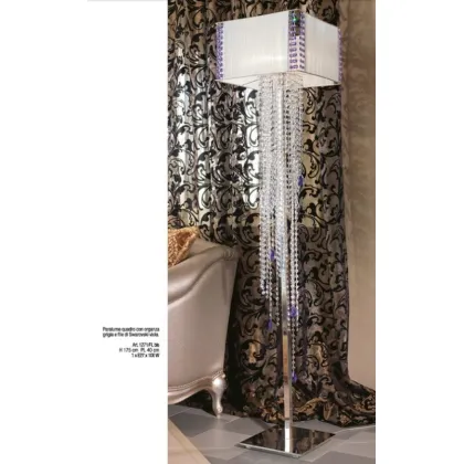 Zdjęcie Lampa podłogowa z kwadratowym kloszem i kryształami Swarovski – Il Paralume Marina