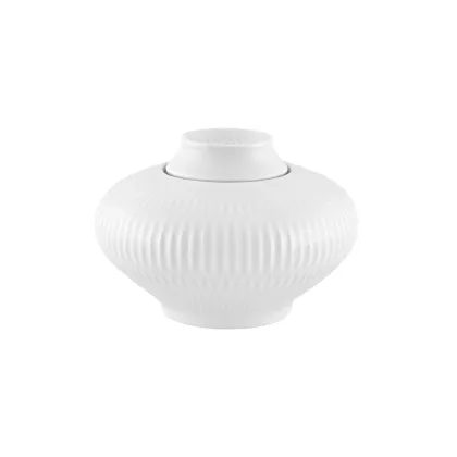 Zdjęcie Biała porcelanowa cukiernica Utopia ze złożonym podłużnym zdobieniem - Vista Alegre