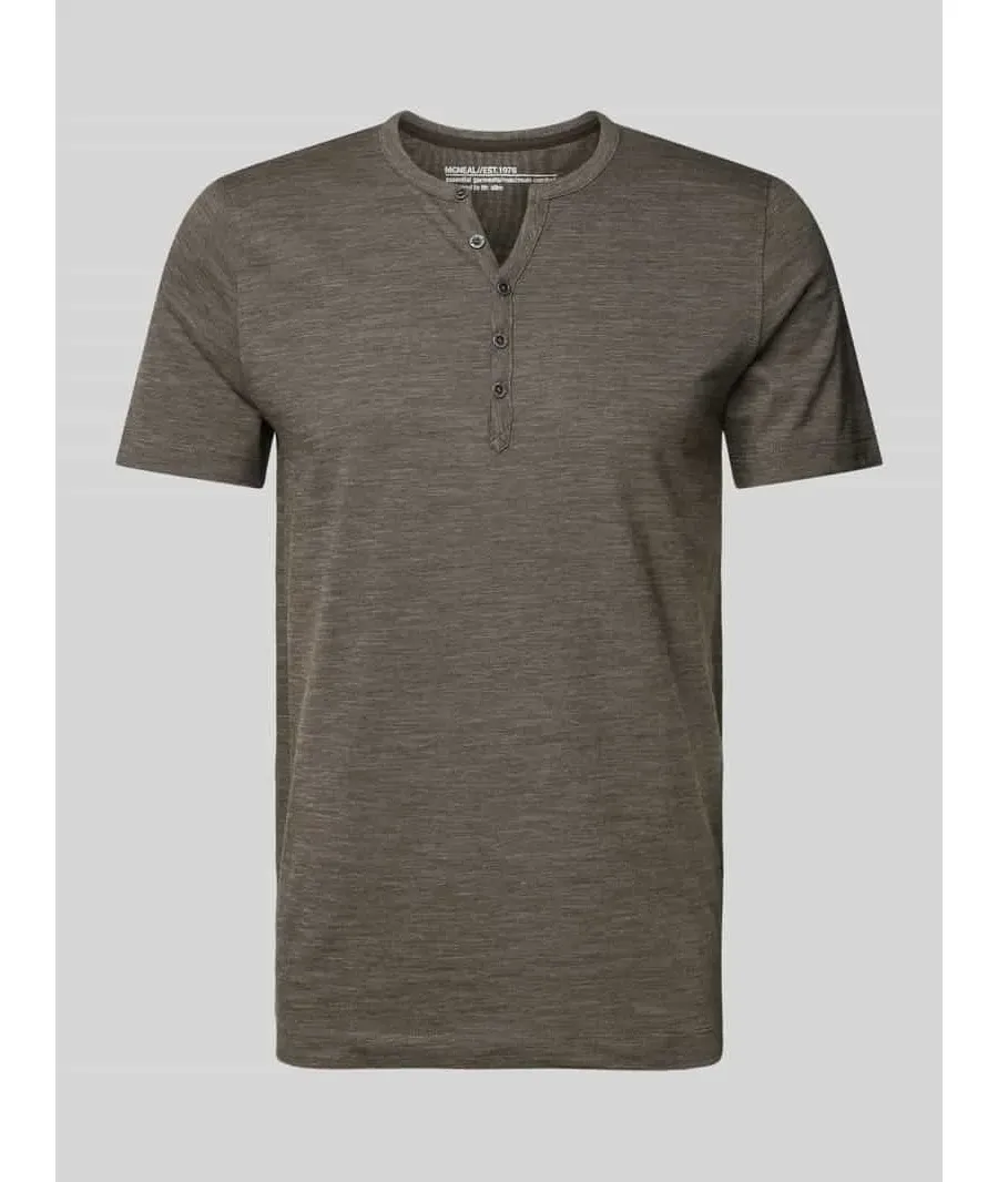 obrazek 1 T-shirt z krótką listwą guzikową