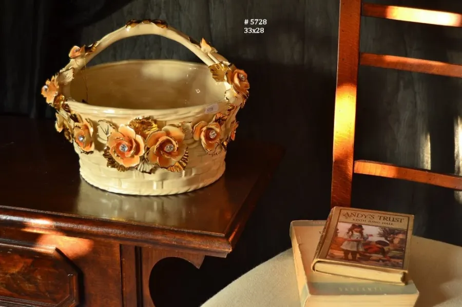 obrazek 1 Ozdobny kosz ceramiczny z Włoch
