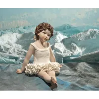Picture Porcelain figurine of a young girl - Sibania