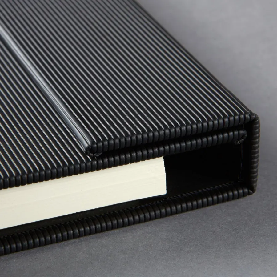 picture 3 CONCEPTUM Colour notebook - A4 Classic Black 