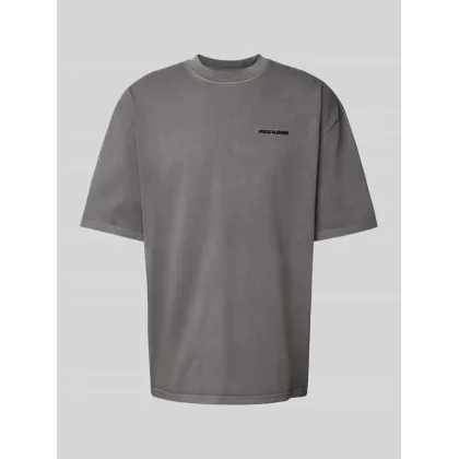 Zdjęcie T-shirt o kroju oversized z wyhaftowanym logo