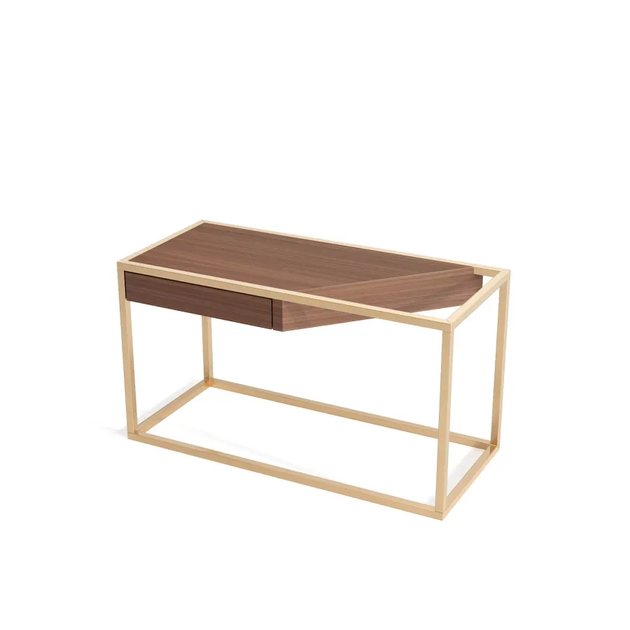 obrazek 3 Portugalski stolik z blatem z drewna orzechowego i szczotkowanego mosiądzu