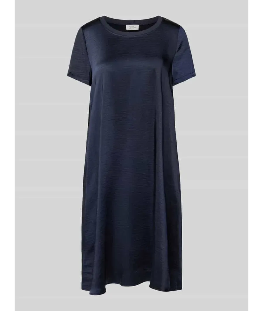 obrazek 1 Sukienka do kolan z prążkowanym, okrągłym dekoltem