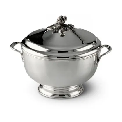 Picture Silver vase from the Inglese Collection
