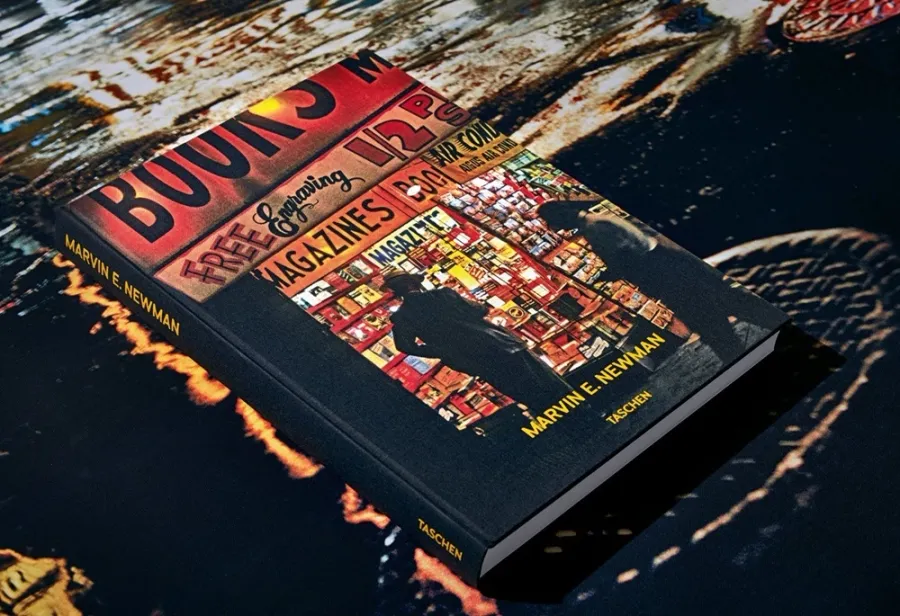 obrazek 24 Książka Marvin E. Newman, Art Edition No. 151–225 ‘Broadway, 1954’ - Taschen