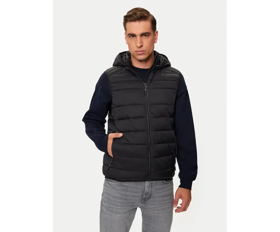 obrazek 1 CMP Bezrękawnik 34K2777 Czarny Regular Fit