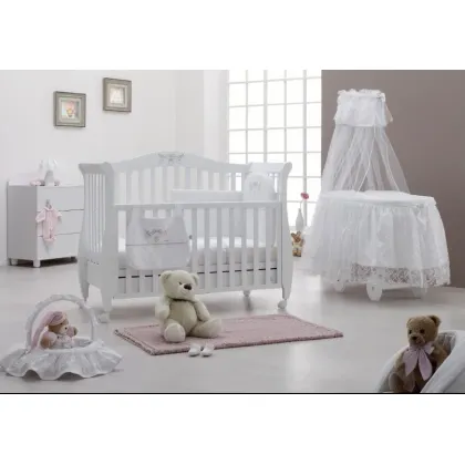 Zdjęcie Wyśmienite łóżeczko dla niemowlaka w kolorze ivory - Italbaby