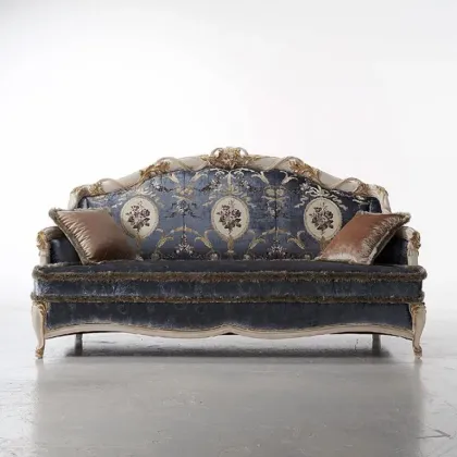 Zdjęcie Trzyosobowa sofa z Florencji