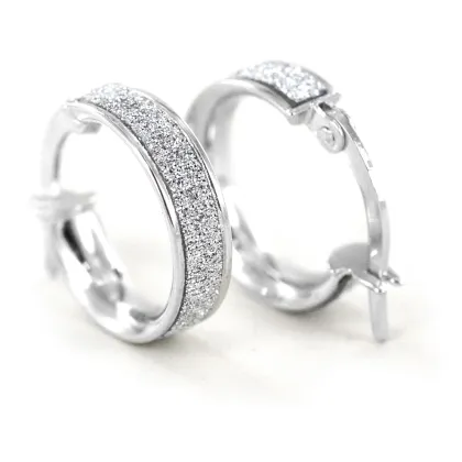 Zdjęcie Damskie kolczyki koła z białego złota z brokatem