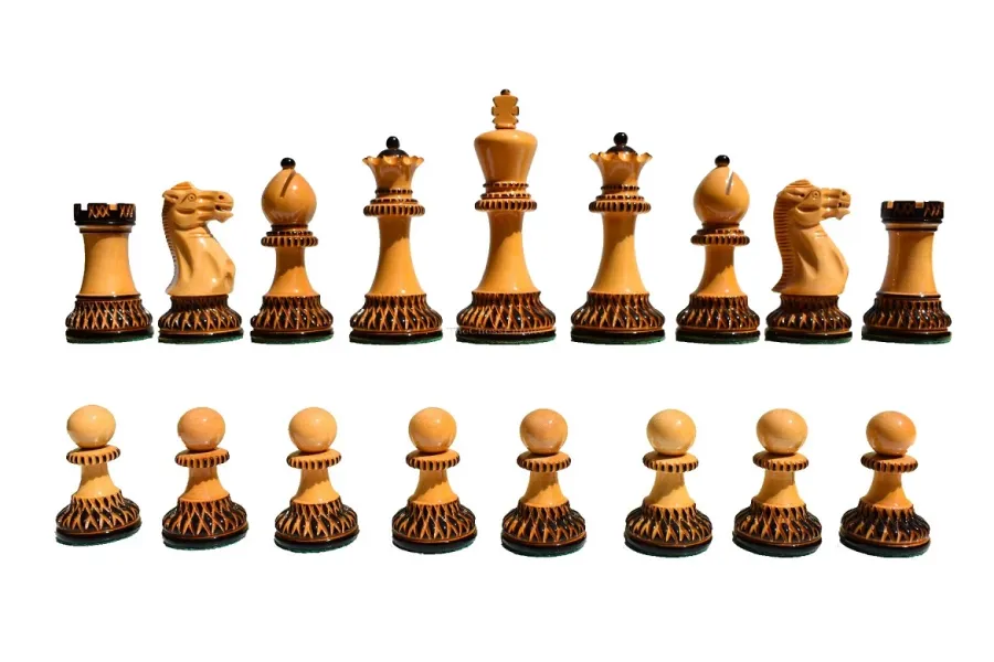 obrazek 3 Luksusowe figury szachowe z serii Parker Burnt - The Chess Empire