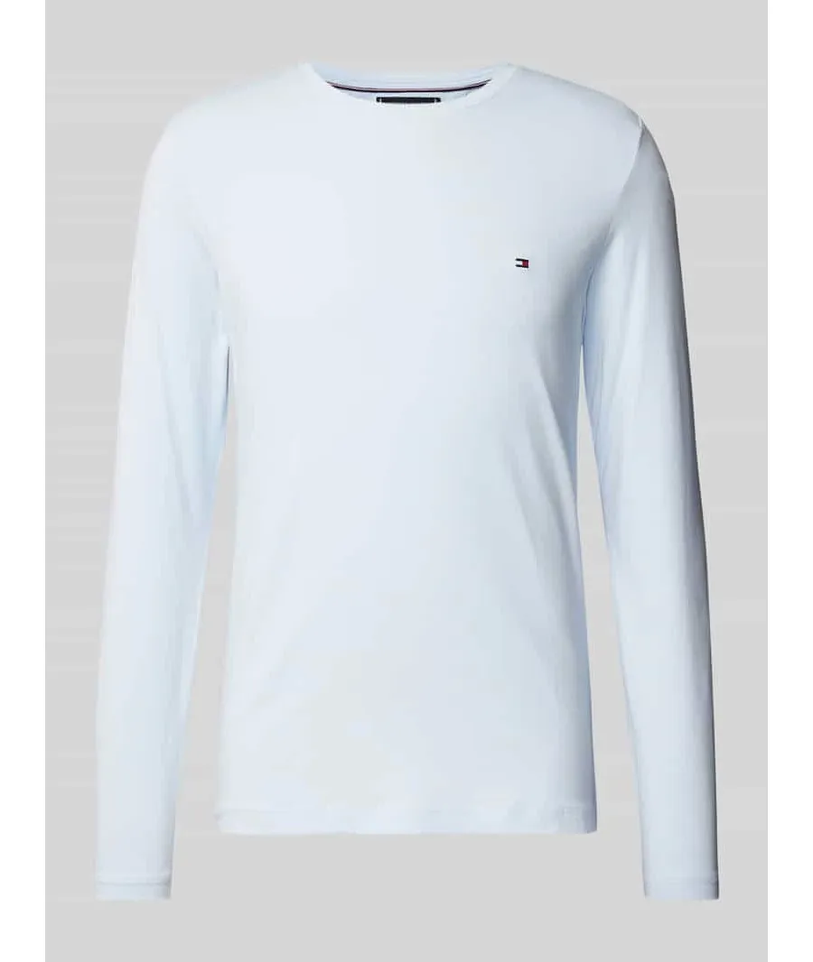 obrazek 1 Bluzka o kroju regular fit z wiskozy z długim rękawem i wyhaftowanym logo