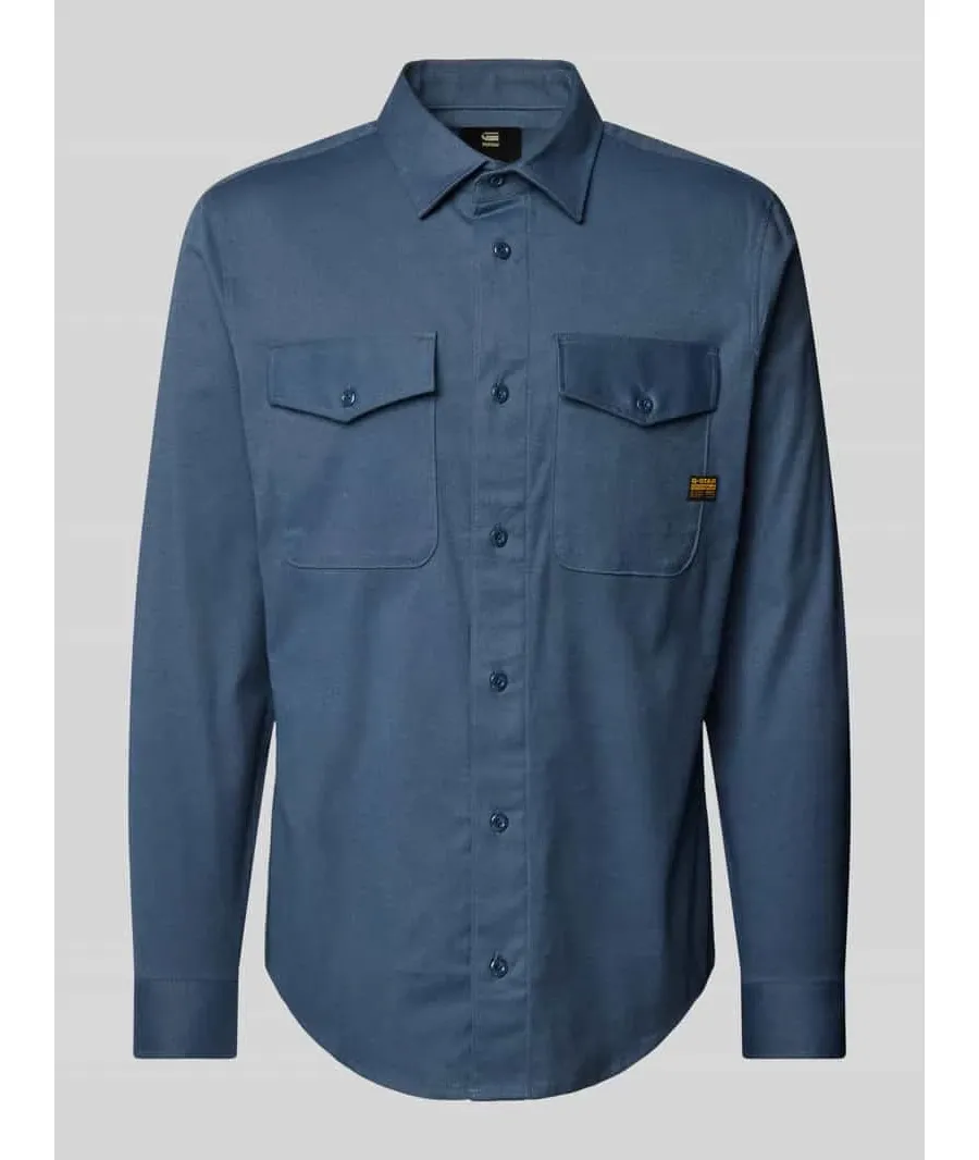 obrazek 1 Koszula casualowa o kroju slim fit z naszywką z logo