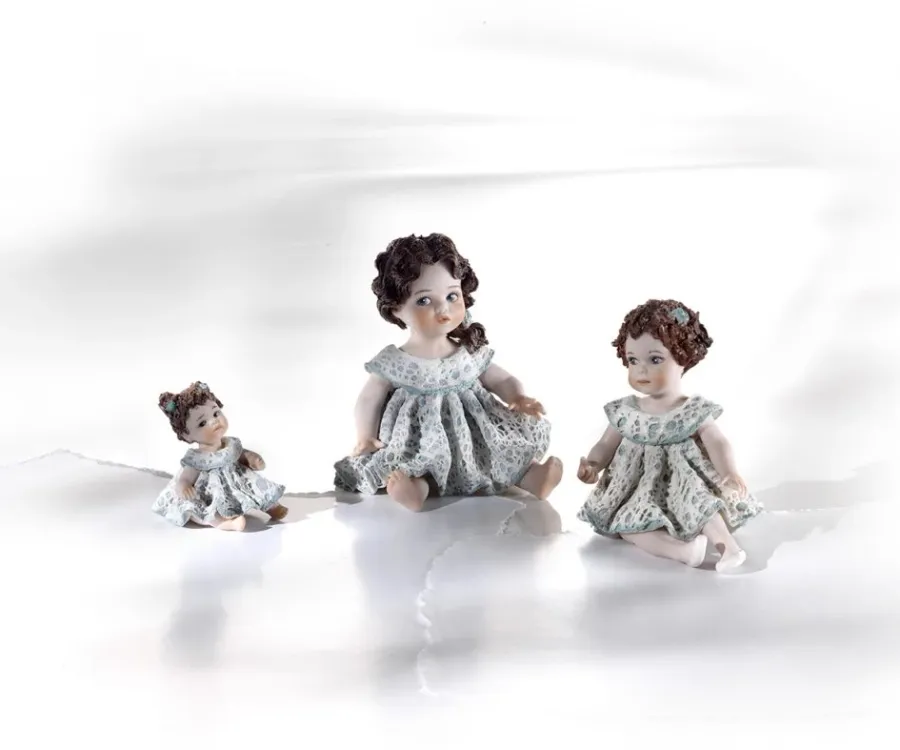 obrazek 2 Ekskluzywna porcelanowa figurka dziewczynki - Sibania