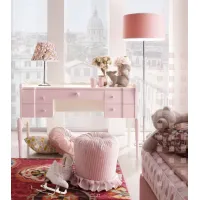 Zdjęcie Tapicerowana pufa z koronkowym wykończeniem do dziewczęcego pokoju - Ferretti e Ferretti