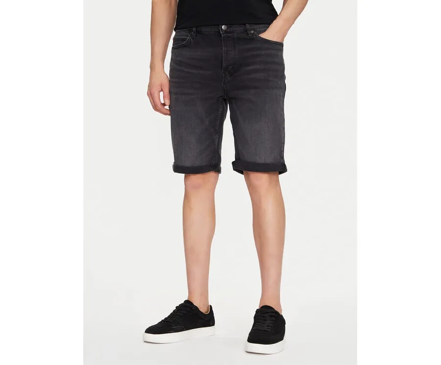 obrazek 1 HUGO Szorty jeansowe 50539932 Czarny Slim Fit
