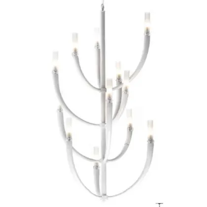 Zdjęcie Piękny żyrandol z ramionami rogowymi, kryształami i świecami borokrzemianowymi - Il Paralume Marina