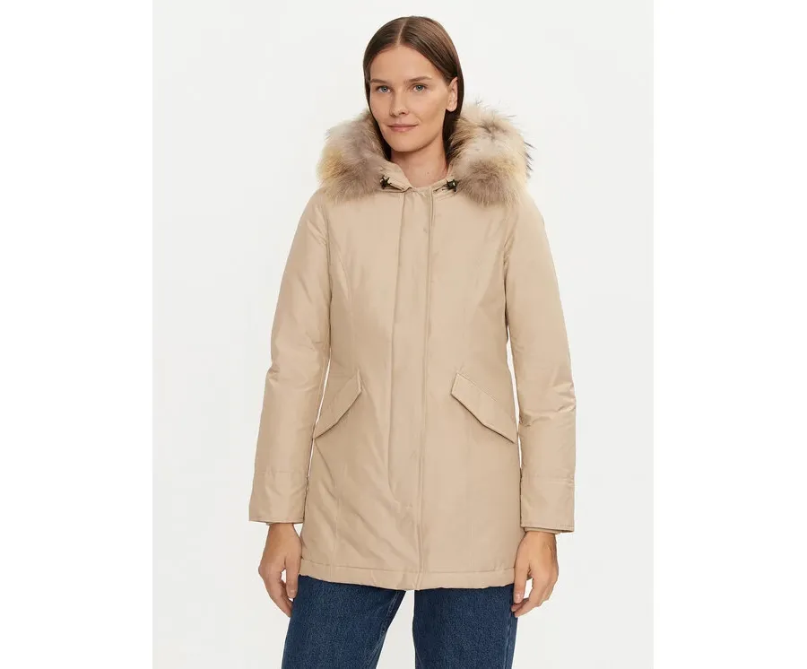 obrazek 1 Woolrich Kurtka puchowa Arctic Raccoon CFWWOU0538FRUT0001 Beżowy Regular Fit