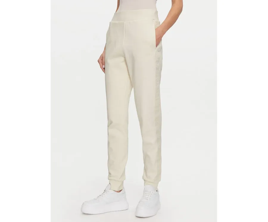 obrazek 1 Guess Spodnie dresowe Stacie V4BB00 KC5O0 Écru Regular Fit