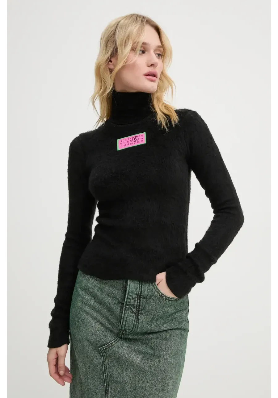 obrazek 1 MM6 Maison Margiela sweter damski kolor czarny z golfem S62NH0035.M20045