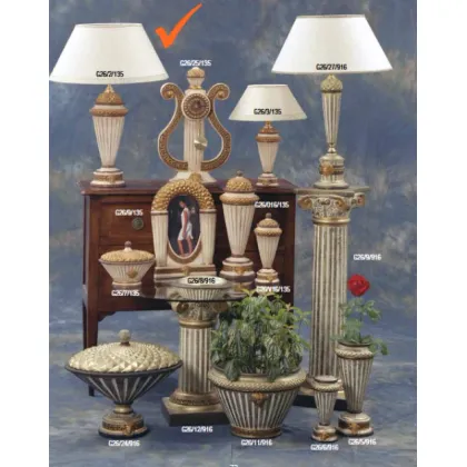 Zdjęcie Szykowna ceramiczna lampa z antycznym złotem
