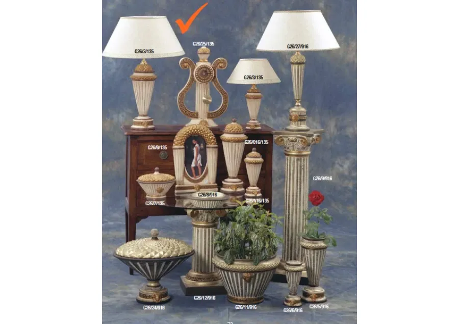 obrazek 1 Szykowna ceramiczna lampa z antycznym złotem