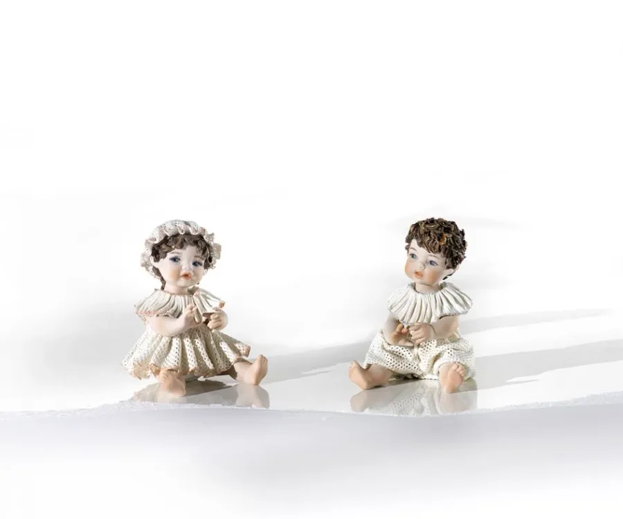 obrazek 2 Porcelanowe niemowlę siedzące na ziemi -  Sibania