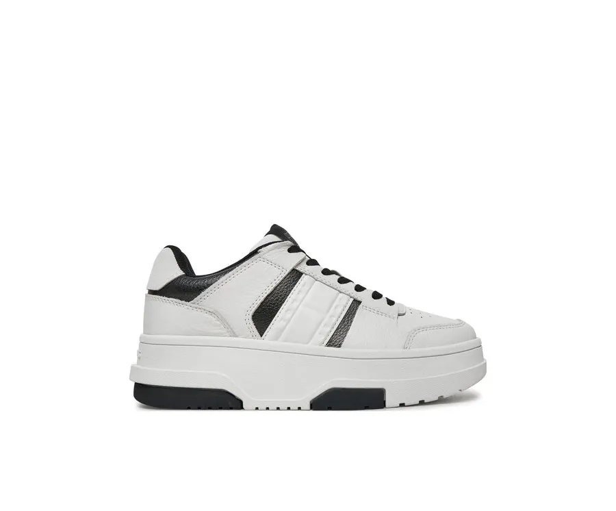 obrazek 1 Tommy Jeans Sneakersy EN0EN02702 Biały