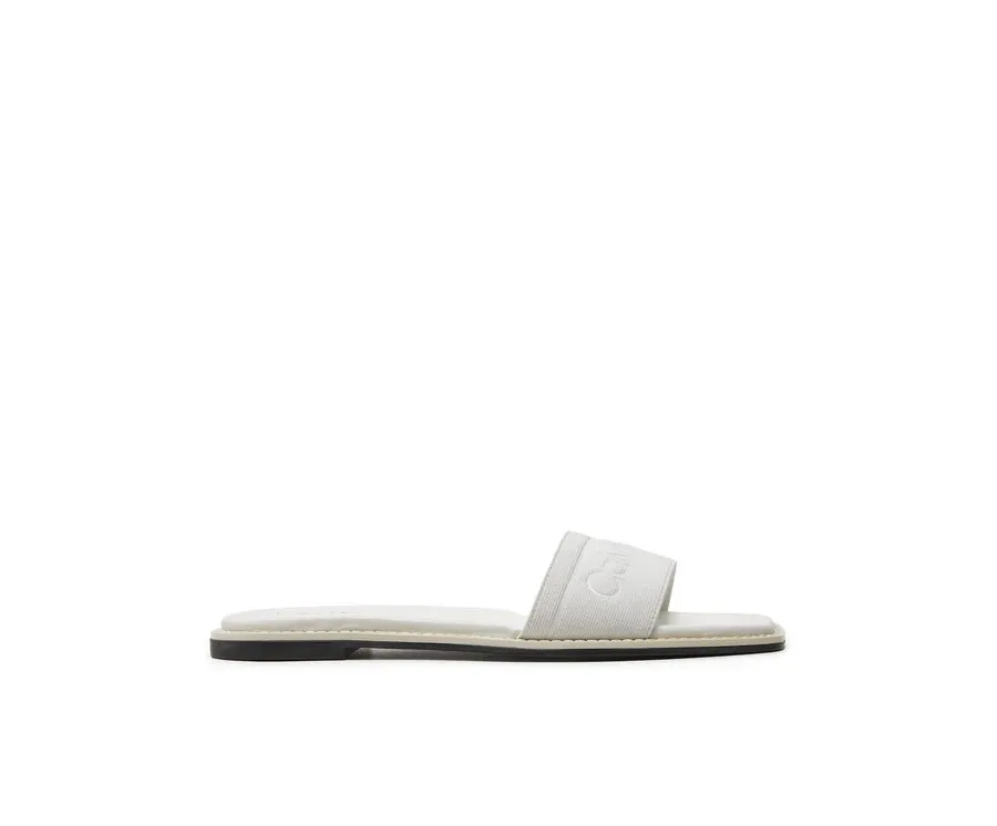 obrazek 1 Calvin Klein Klapki Flat Slide He HW0HW01989 Biały