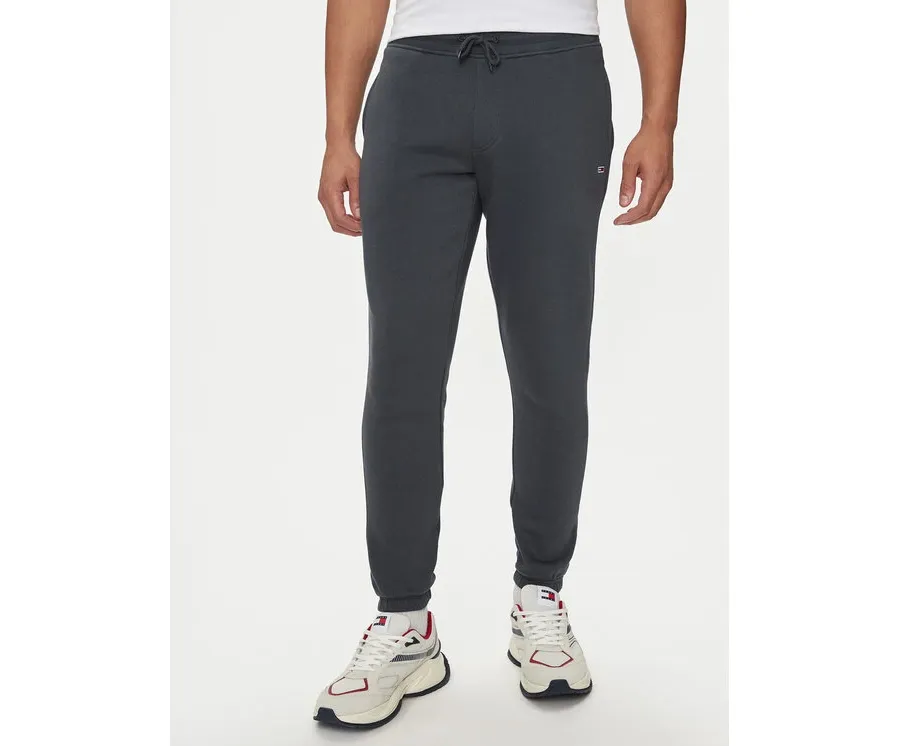 obrazek 1 Tommy Jeans Spodnie dresowe Flag DM0DM20473 Szary Slim Fit