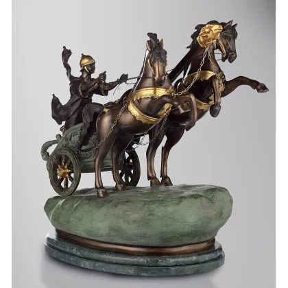 Picture Bronze sculpture depicting a figure in a Roman chariot - Fonderia Artistica Ruocco