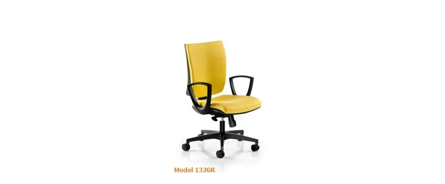 picture 2 Unique leather armchair
