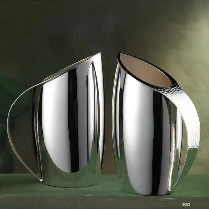 Zdjęcie Stylowy włoski dzban platerowany srebrem – Pampaloni