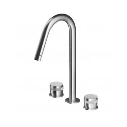 Zdjęcie Wyjątkowa szeroka bateria trzyotworowa z precyzyjnie obrobionymi uchwytami do łazienki