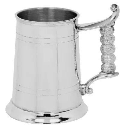 Zdjęcie Niebywały kufel z uchwytem